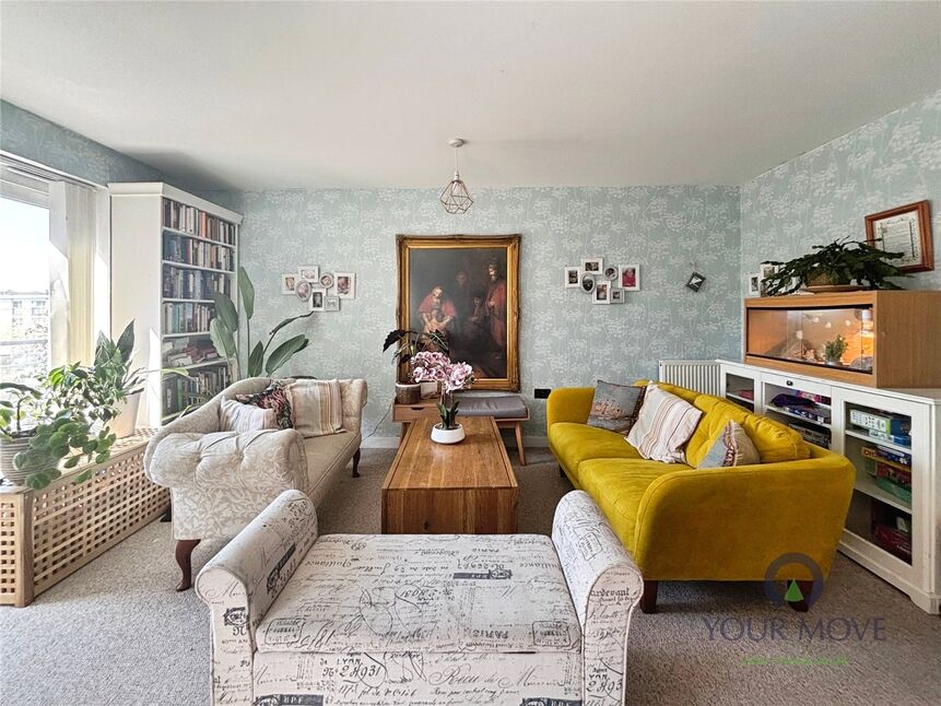 5 bedroom Mid Terrace House for sale