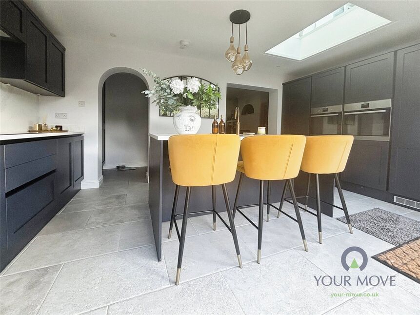 Main image of 4 bedroom Semi Detached House for sale, North Street, Barming, Kent, ME16