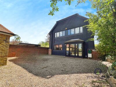 Mill Street, 3 bedroom Detached House for sale, £750,000