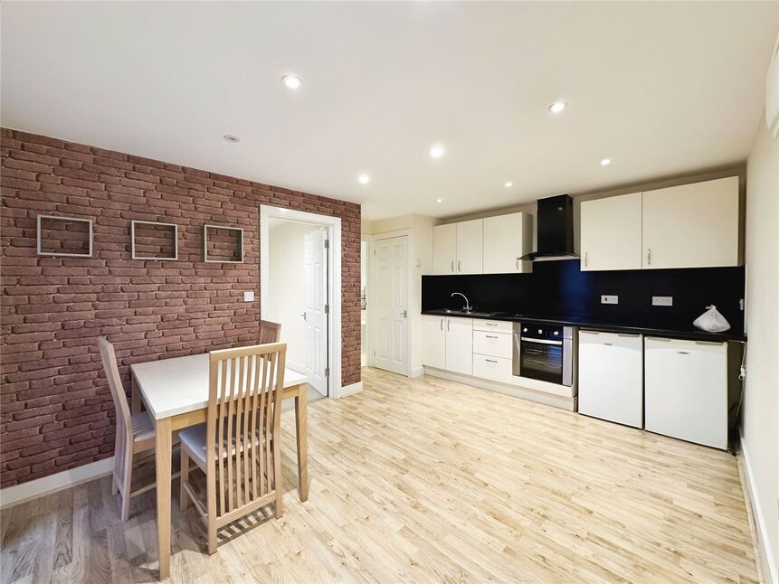 Main image of 1 bedroom  Flat to rent, Upper Stone Street, Maidstone, Kent, ME15