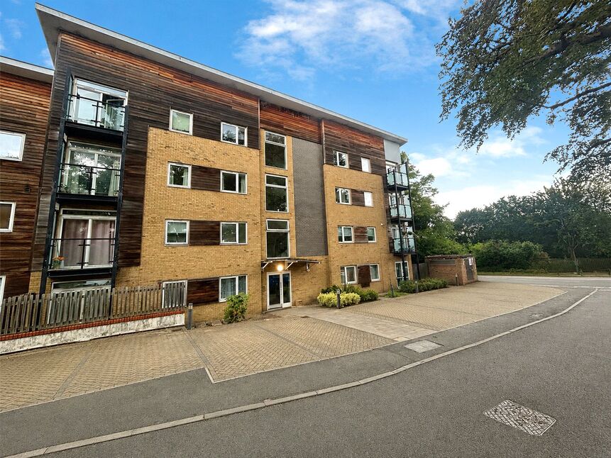 Main image of 3 bedroom Flat for sale, Brunell Close, Maidstone, Kent, ME16