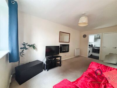 1 bedroom  Flat for sale