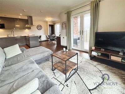 2 bedroom  Flat for sale
