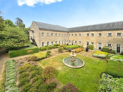 2 bedroom End Terrace Flat for sale