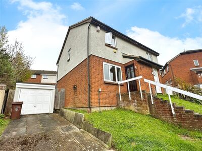 Romney Road, 3 bedroom Semi Detached House to rent, £1,550 pcm