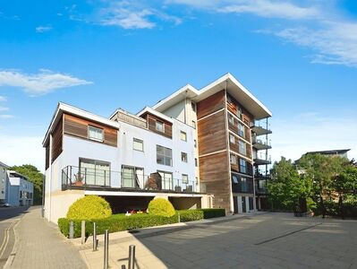 2 bedroom  Flat to rent