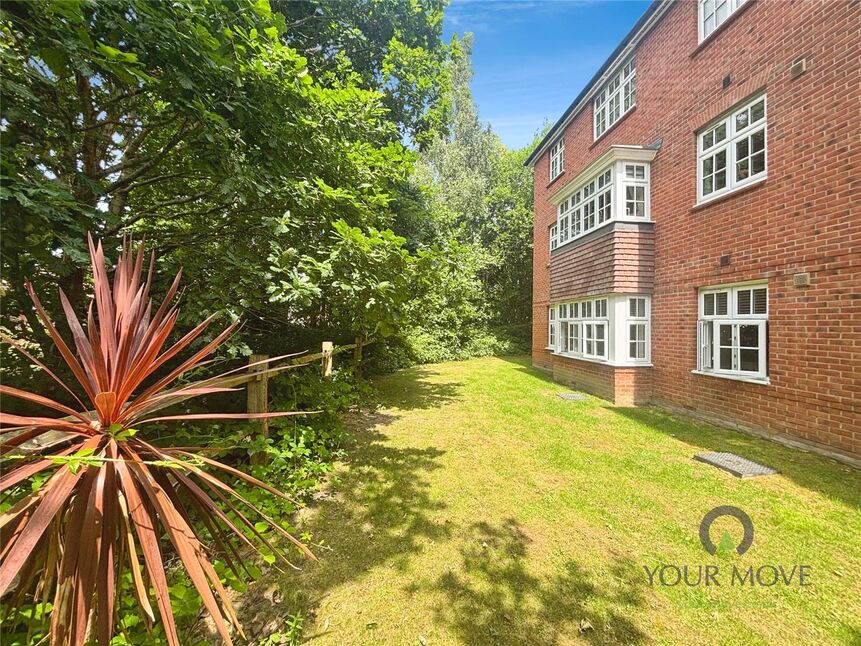 Main image of 2 bedroom Flat for sale, Broadclough Way, Maidstone, Kent, ME17