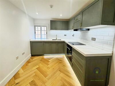 Lenside Apartments, Romney Place, 1 bedroom  Flat to rent, £1,125 pcm