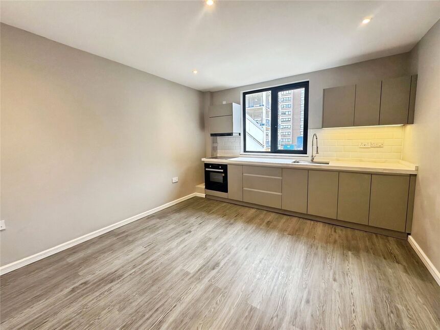 Main image of 1 bedroom Flat to rent, Romney Place, Maidstone, Kent, ME15