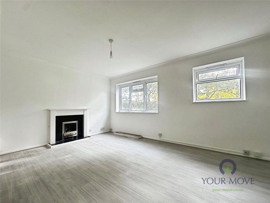 Main image of 2 bedroom  Flat for sale, Wallis Avenue, Maidstone, Kent, ME15