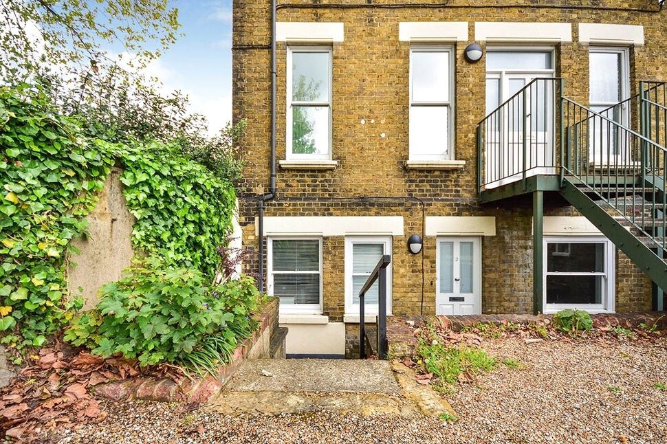 1 bedroom  Flat to rent