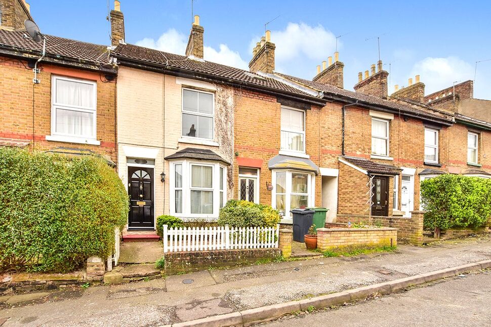 Main image of 3 bedroom Mid Terrace House for sale, Charlton Street, Maidstone, Kent, ME16