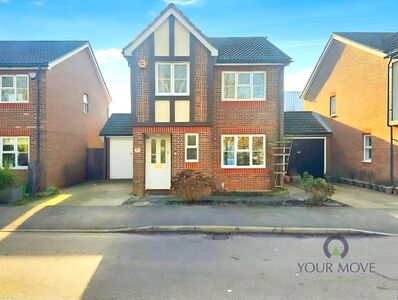 Albert Reed Gardens, 3 bedroom Detached House to rent, &pound;1,950 pcm