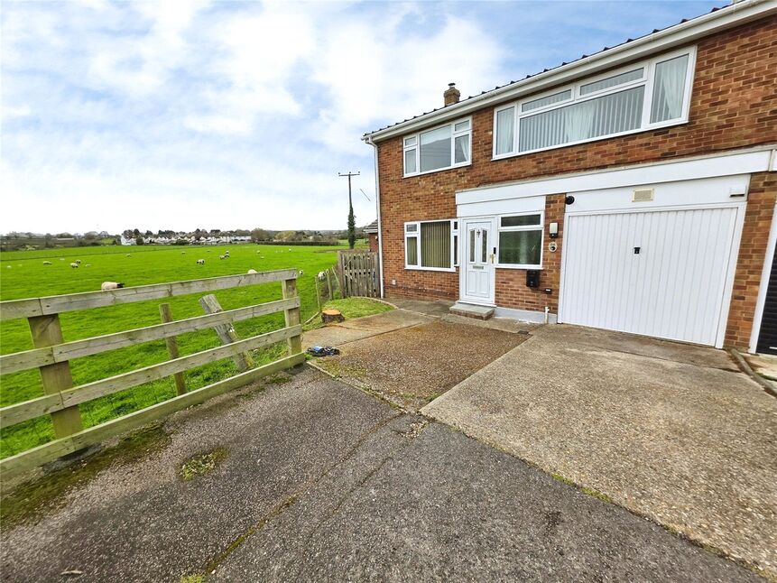 Main image of 4 bedroom Semi Detached House for sale, Landrail Road, Lower Halstow, Kent, ME9