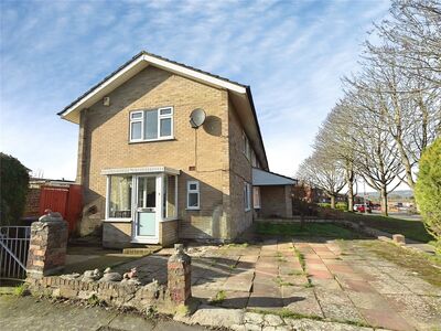 2 bedroom Semi Detached House to rent