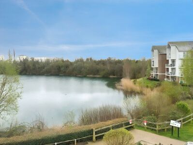 Steadman Close, 4 bedroom Detached House to rent, &pound;2,500 pcm