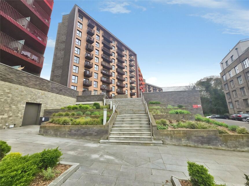 Main image of 2 bedroom Flat to rent, Mill Wood, Maidstone, Kent, ME14