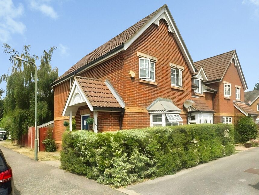 Main image of 3 bedroom Semi Detached House to rent, Grant Drive, Maidstone, Kent, ME15