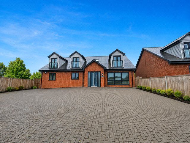 Main image of 4 bedroom Detached House to rent, High House Lane, Hadlow, Kent, TN11