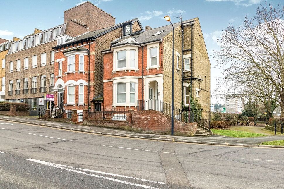 Main image of 1 bedroom Flat to rent, Albion Place, Maidstone, Kent, ME14
