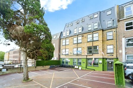 1 bedroom Flat to rent