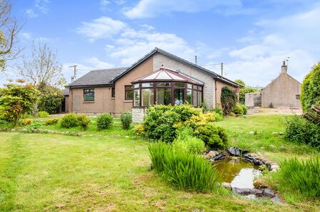 Kinneff, 3 bedroom Detached House to rent, &pound;1,150 pcm