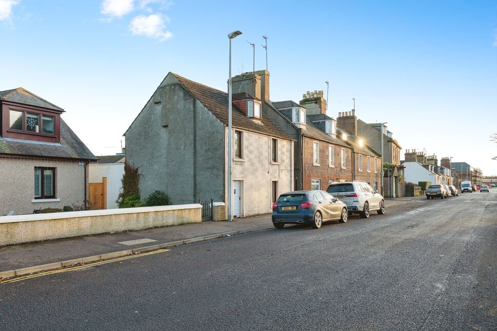 3 bedroom Detached House for sale, St. Peters Place, Montrose, DD10 £