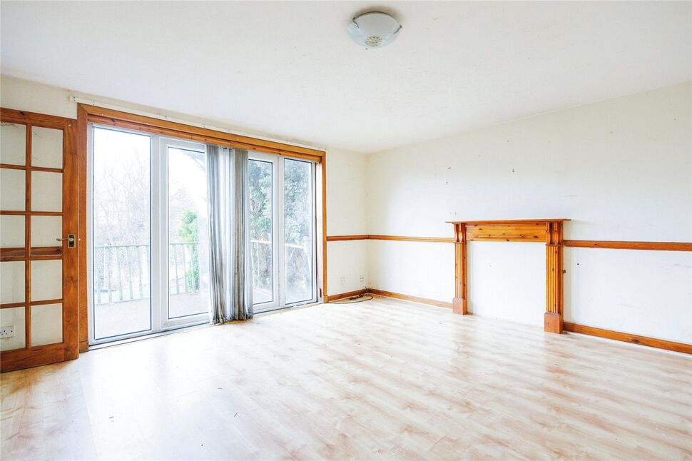 3 bedroom Mid Terrace House for sale, Cairnie Crescent, Arbroath, DD11