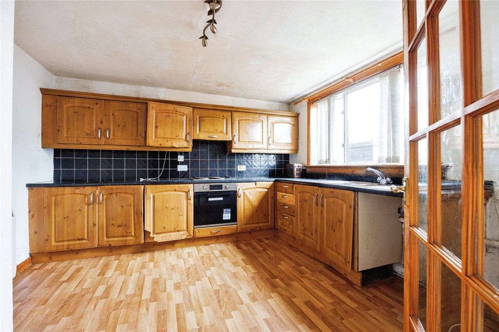 3 bedroom Mid Terrace House for sale, Cairnie Crescent, Arbroath, DD11