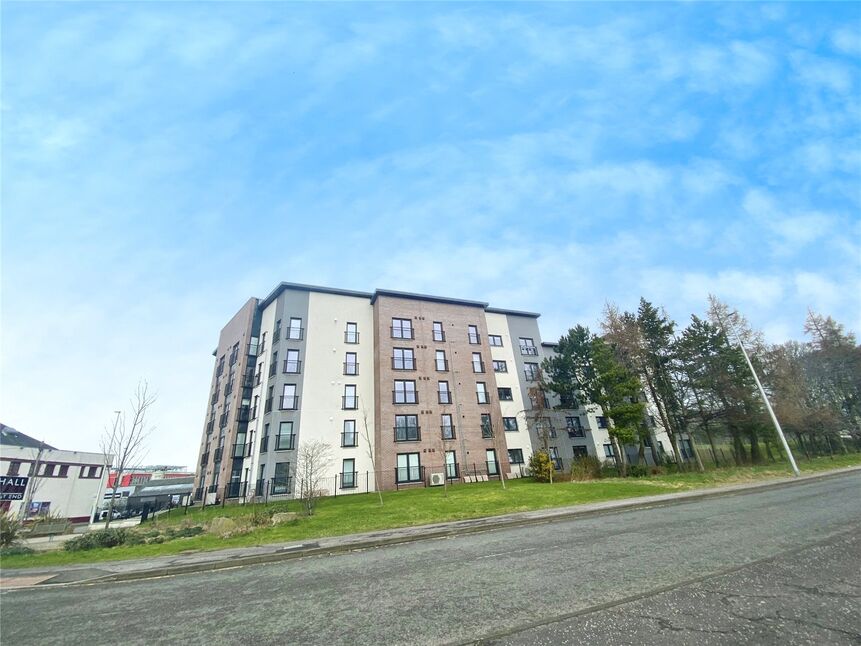 Main image of 2 bedroom Flat to rent, St. Josephs Court, Dundee, Angus, DD1