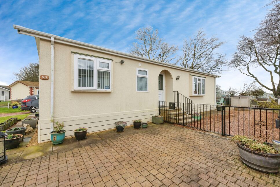 2 bedroom Detached Bungalow for sale, Seaview Avenue, Seaton Estate