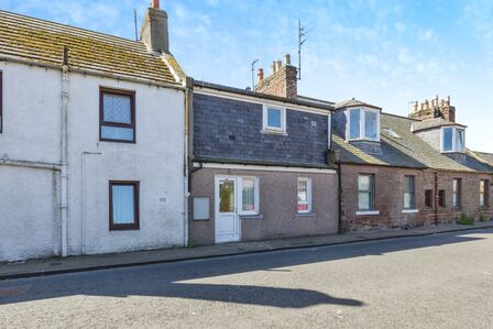 1 bedroom Mid Terrace House for sale