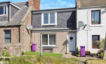 1 bedroom Mid Terrace House for sale