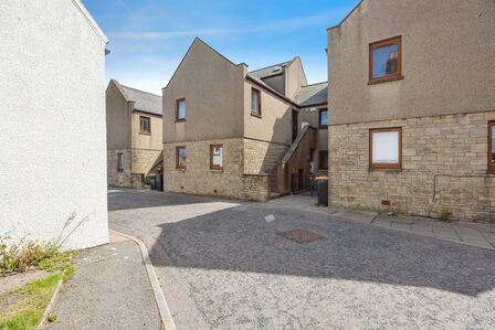 3 bedroom  Flat for sale
