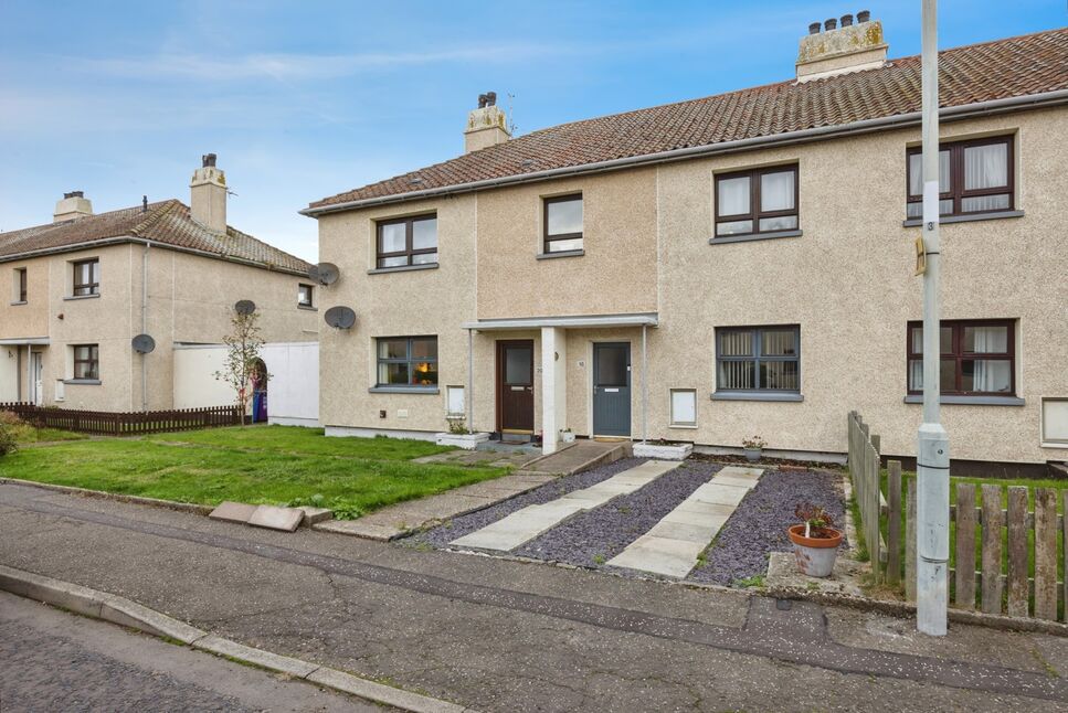 Main image of 3 bedroom Flat for sale, Mount Avenue, Montrose, Angus, DD10