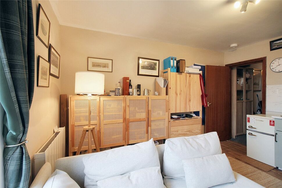 Living Room / Kitchen