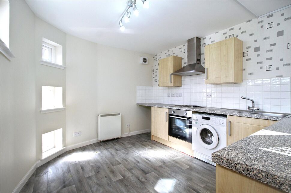 Kitchen / Living Room