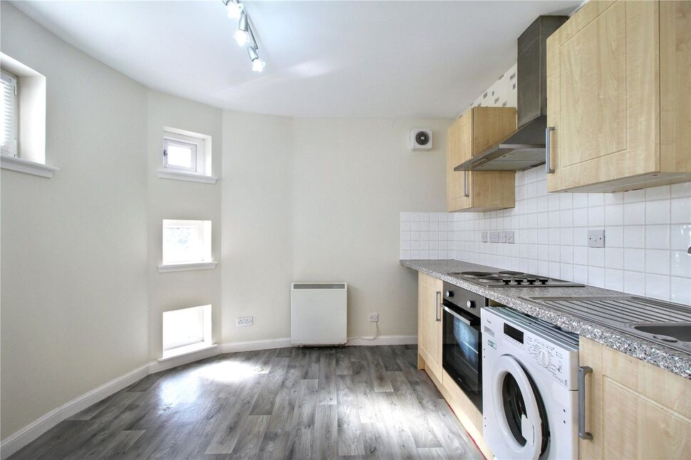 Kitchen / Living Room