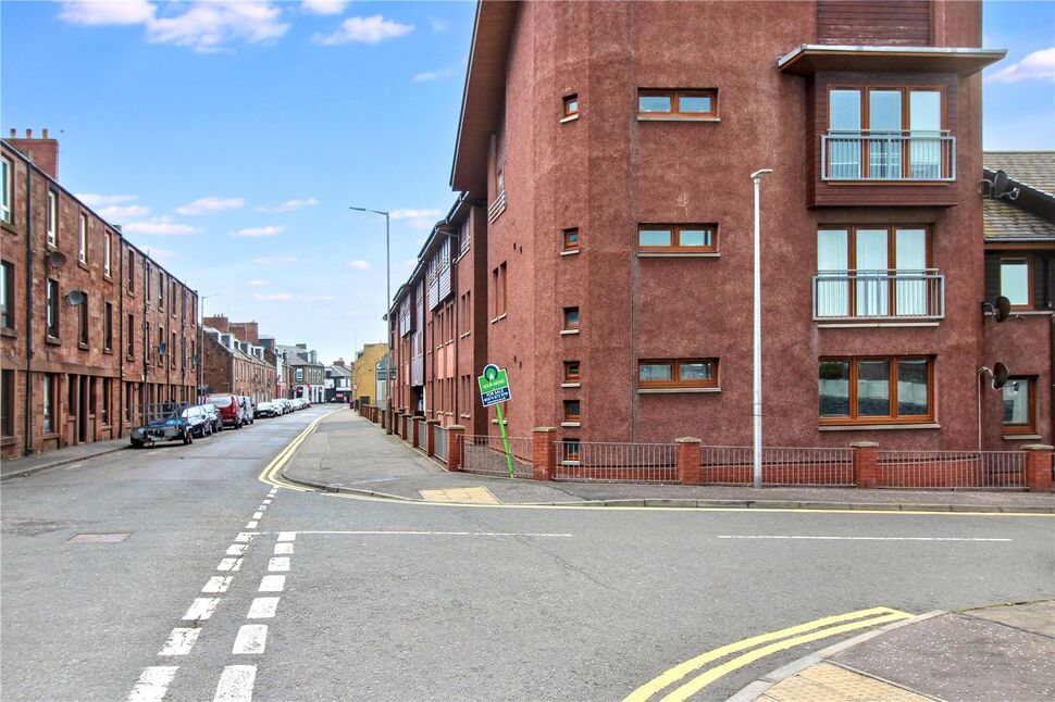 Main image of 2 bedroom Flat for sale, Millgate Loan, Arbroath, Angus, DD11