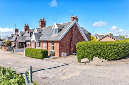 Montrose, 3 bedroom End Terrace House for sale, &pound;185,000