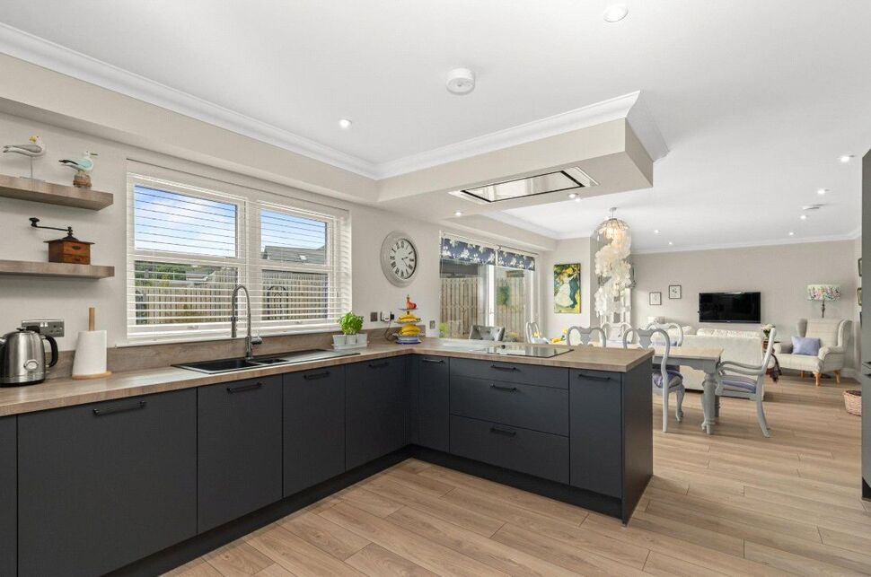 Kitchen / Family Room