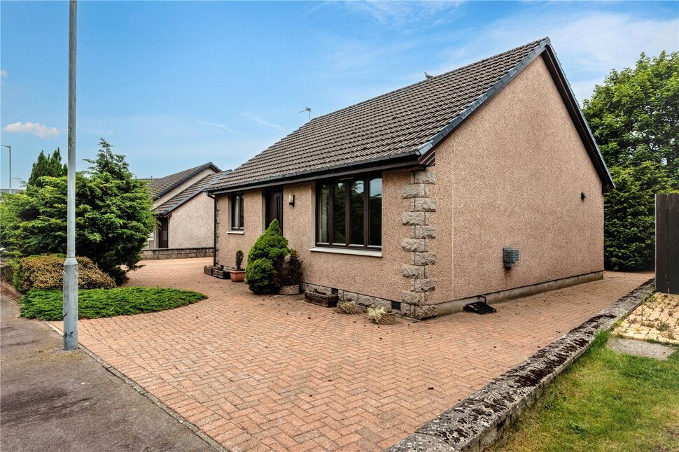 Main image of 2 bedroom Detached Bungalow for sale, Sinclair Gardens, Hillside, Angus, DD10