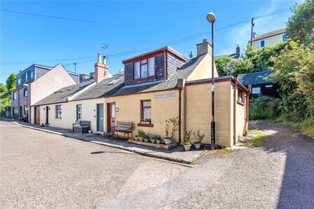 1 bedroom Mid Terrace House for sale
