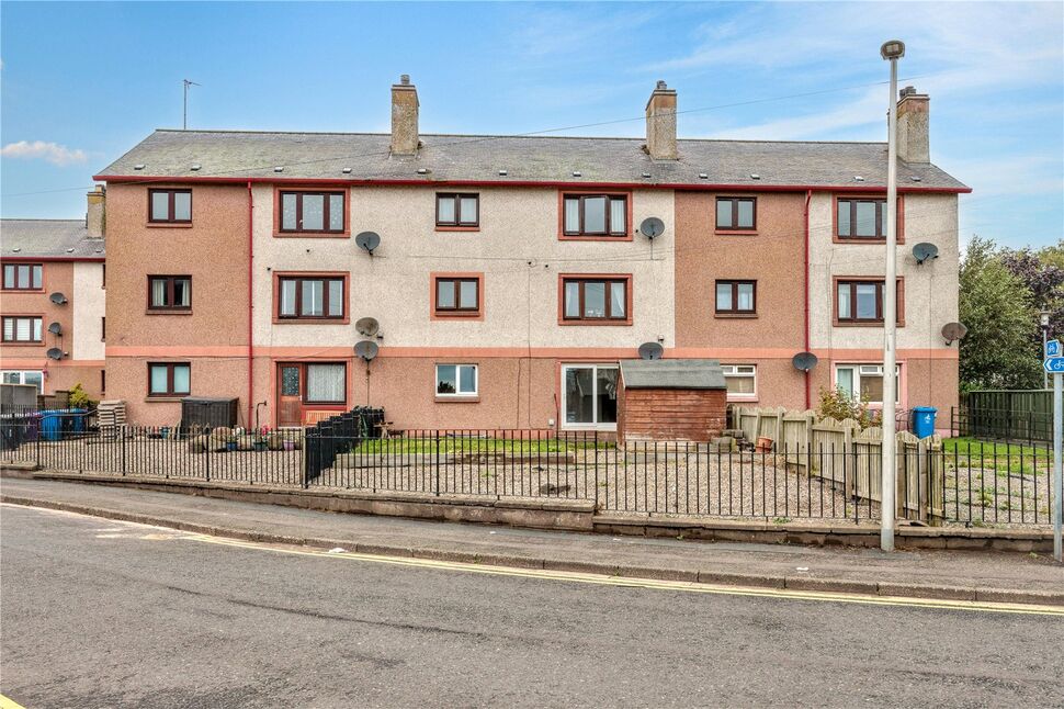 Main image of 2 bedroom Flat for sale, South Esk Street, Montrose, Angus, DD10