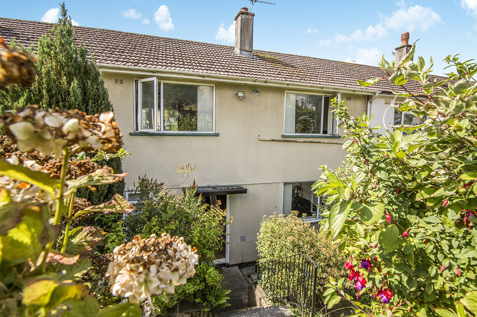 Main image of 3 bedroom House to rent, Middlefield Road, Southway, Devon, PL6