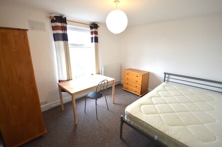 Sutherland Road, 1 bedroom  Room to rent, £450 pcm
