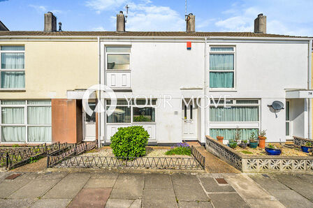 2 bedroom Mid Terrace House for sale