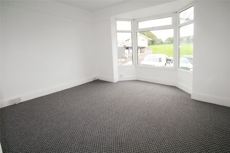 Alma Road, 1 bedroom  Flat to rent, £700 pcm