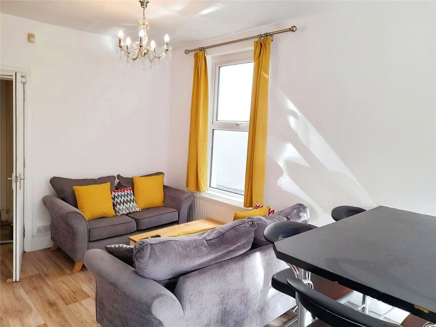 Main image of 6 bedroom  Room to rent, Maple Grove, Mutley, Devon, PL4