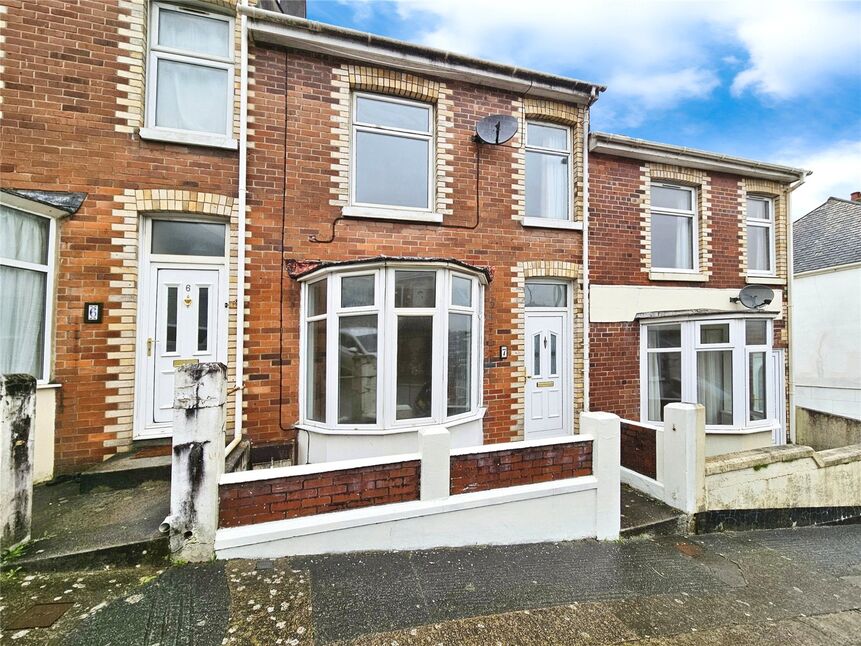 2 bedroom Mid Terrace House for sale, The Lawns, Plymouth, PL5 £190,000
